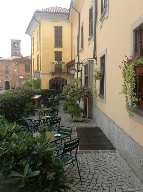 ホテル Antica Trattoria Dell'Uva モンツァ エクステリア 写真