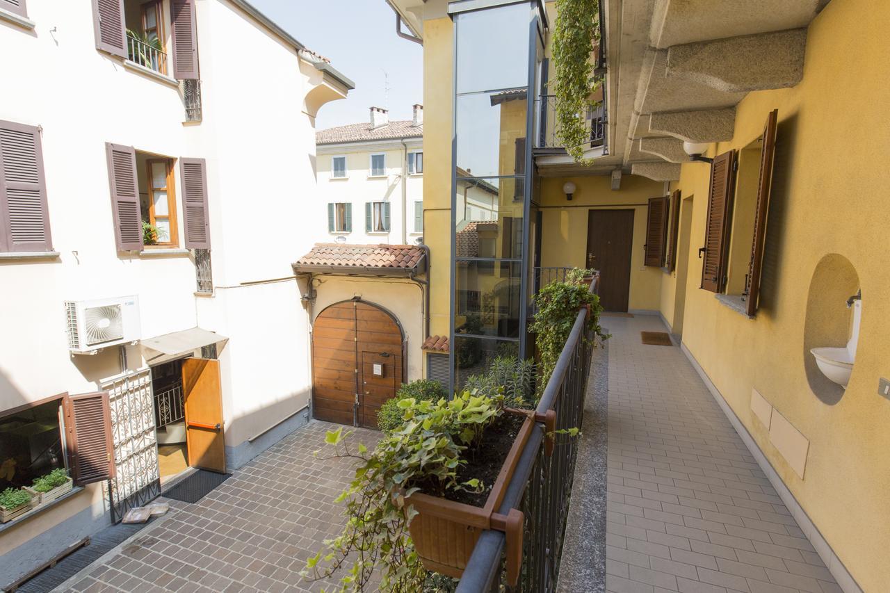 ホテル Antica Trattoria Dell'Uva モンツァ エクステリア 写真